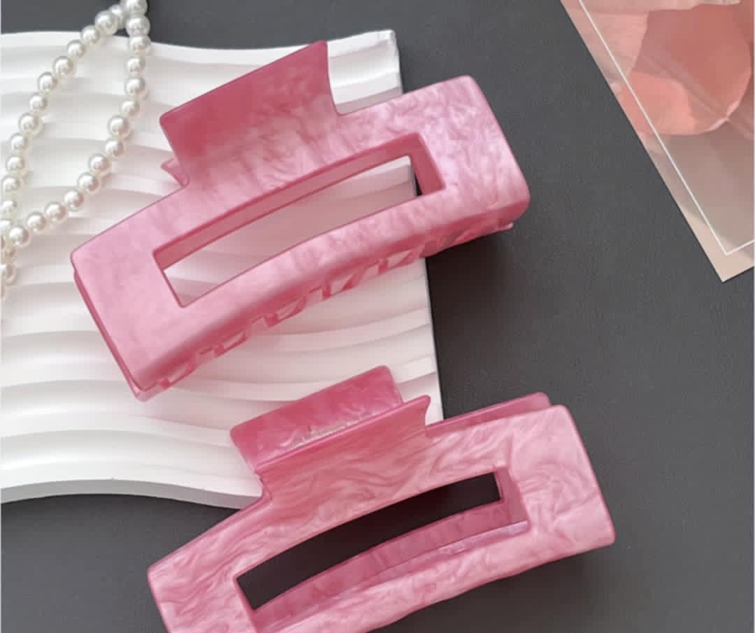 Cloudy Pink Claw Clip