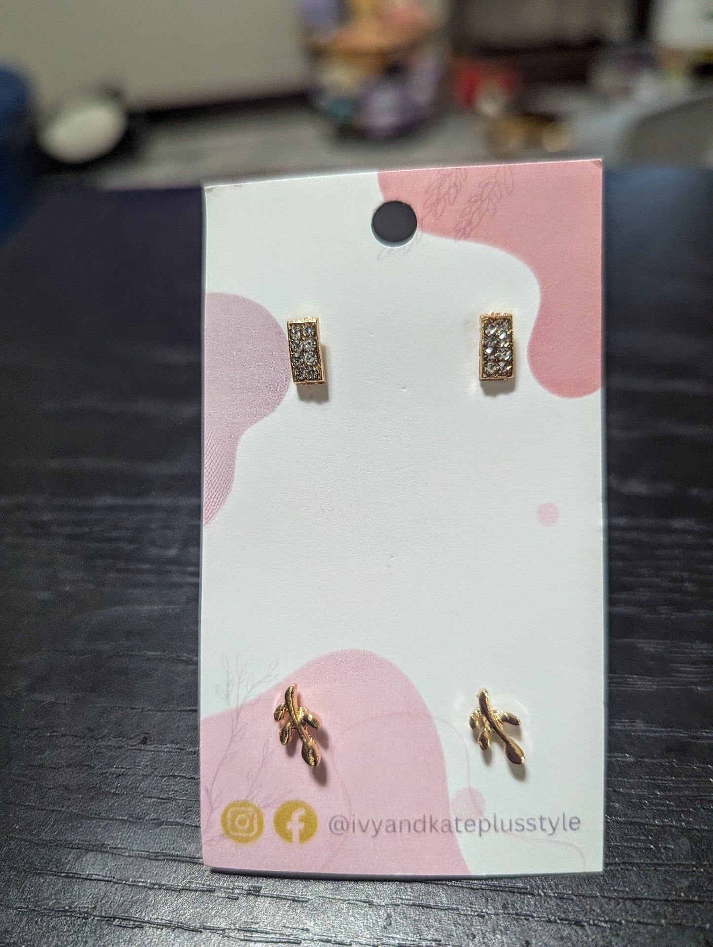 Small Gold Earring Set