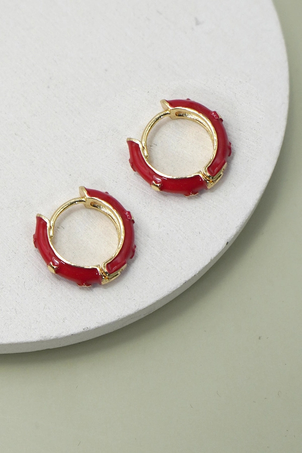 Vintage Star Huggie Hoop Earrings- Red