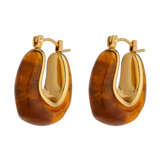 Chic Gold Statement Hoop Earring