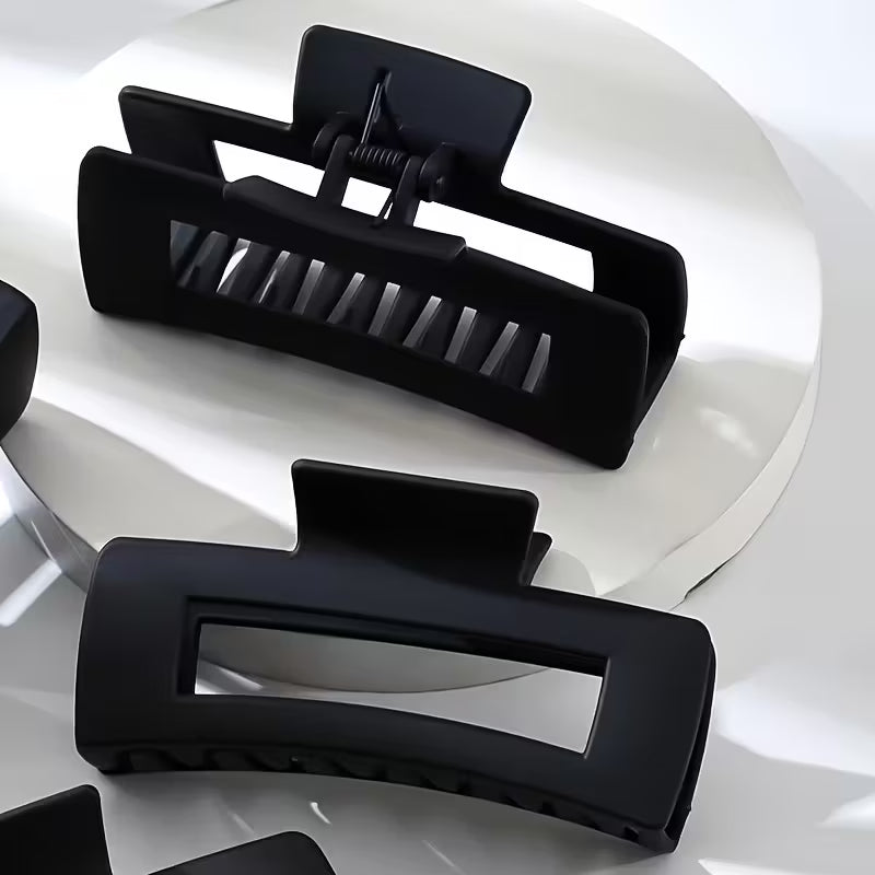 Matte Black Claw Clip