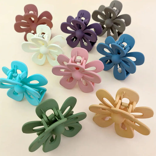 Slotted Flower Claw Clips