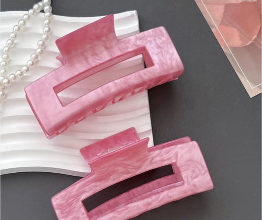 Cloudy Pink Claw Clip
