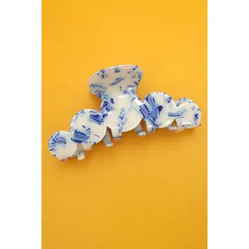 Vintage Toile Pattern Claw Clip