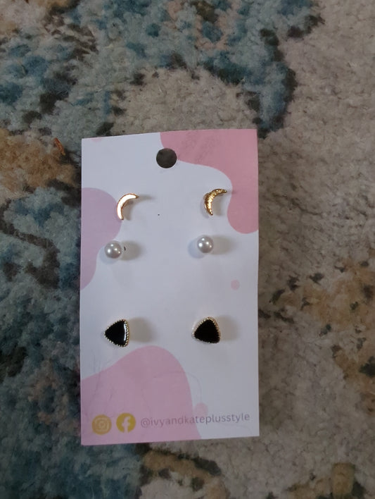 Moon Stud Set